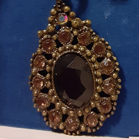 Topaz color Pendant Gift Set - Picture 4 of 4